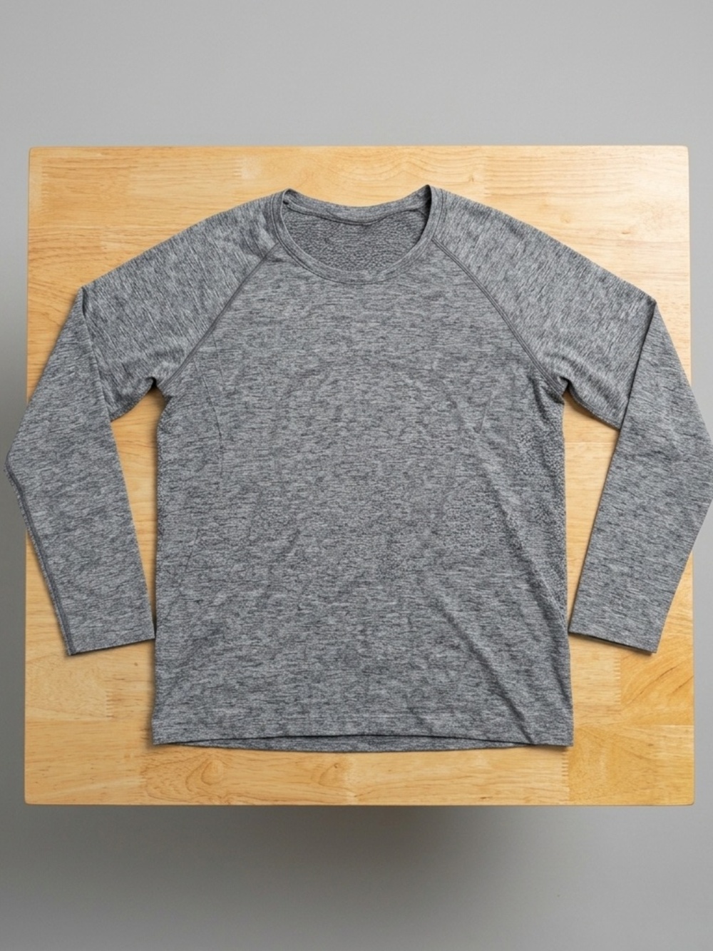 Lululemon Long Sleeve T-Shirt